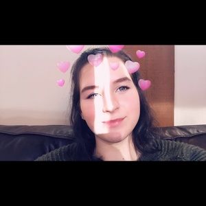 Meet your Posher, Hannah